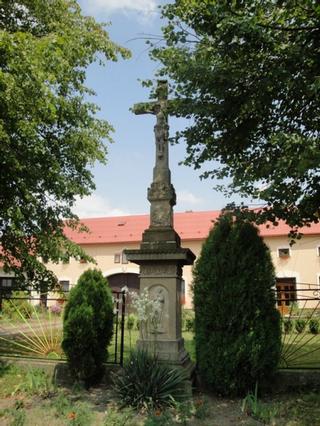 Kříž z r. 1852.jpg