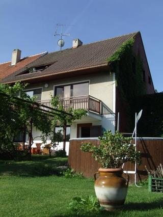 b037.jpg&w=900&h=600.jpg