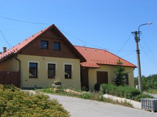 img_0012_v.jpg