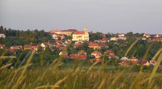 velky_orechov_zdalky_leto.jpg