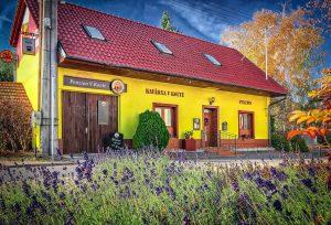 penzion_HDR_3_noise_1200-300x204.jpg