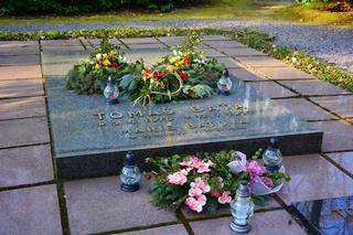 Hrob Tomáše Bati na Lesním hřbitově ve Zlíně