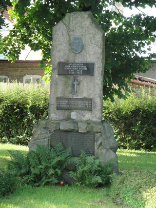 Památník.JPG