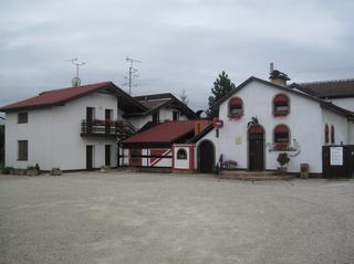 vinárna-a-penzion-z-venku.jpg