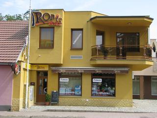 Tropic Bar1.JPG