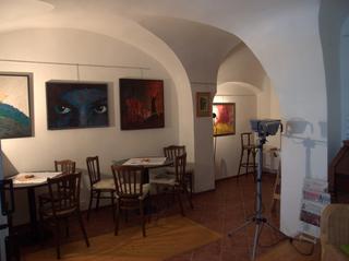 Galerie U NÍ.jpg