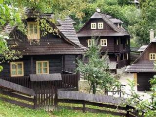 Baďurka-valašské chalupy.jpg